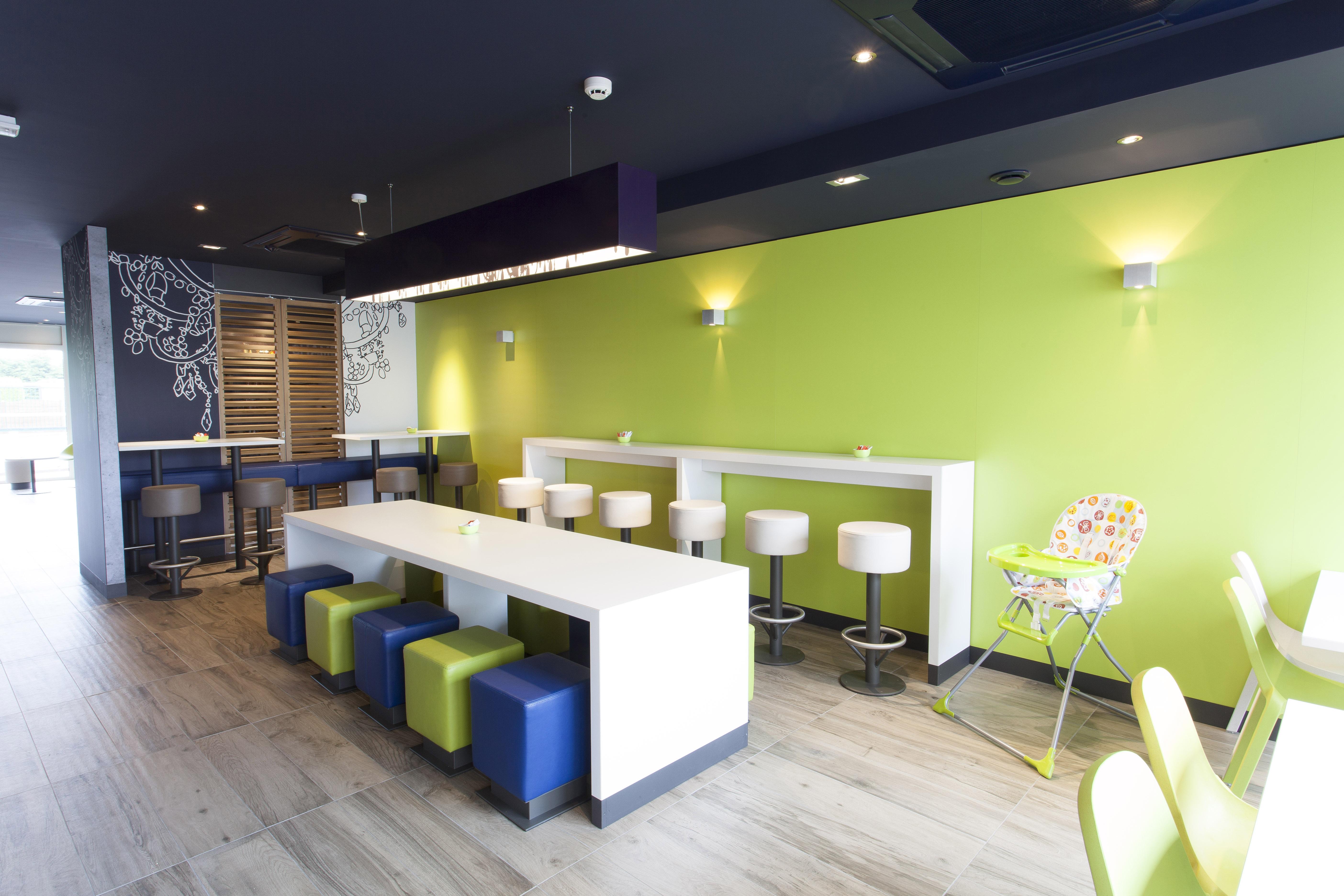 Ibis Budget Cherbourg - La Glacerie Exterior foto