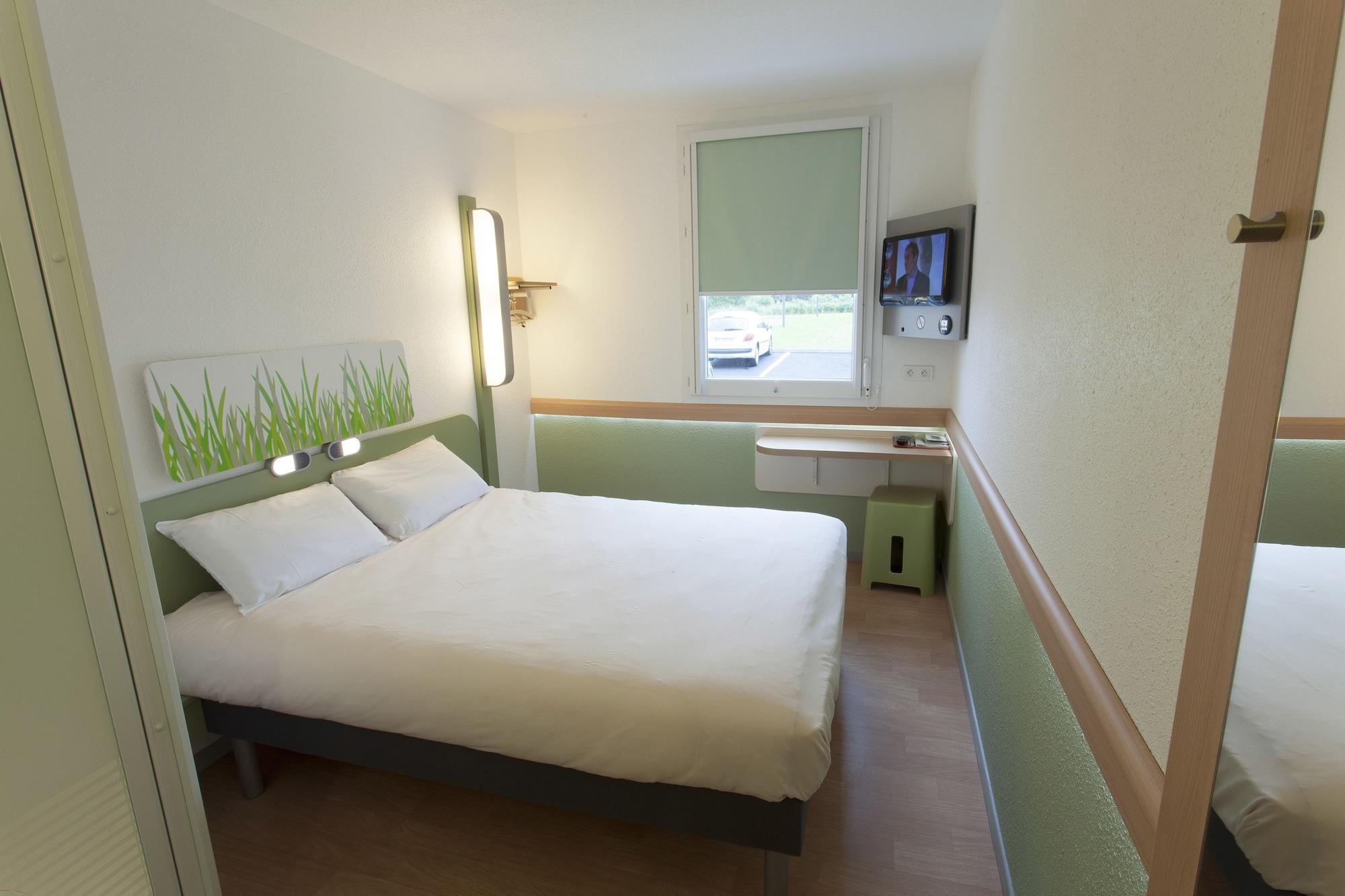 Ibis Budget Cherbourg - La Glacerie Exterior foto