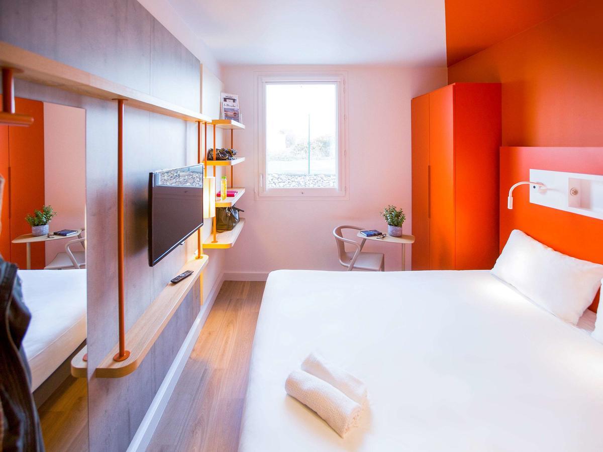 Ibis Budget Cherbourg - La Glacerie Exterior foto